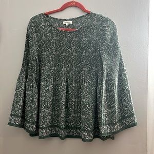 Size M Max Studio floral smocked blouse